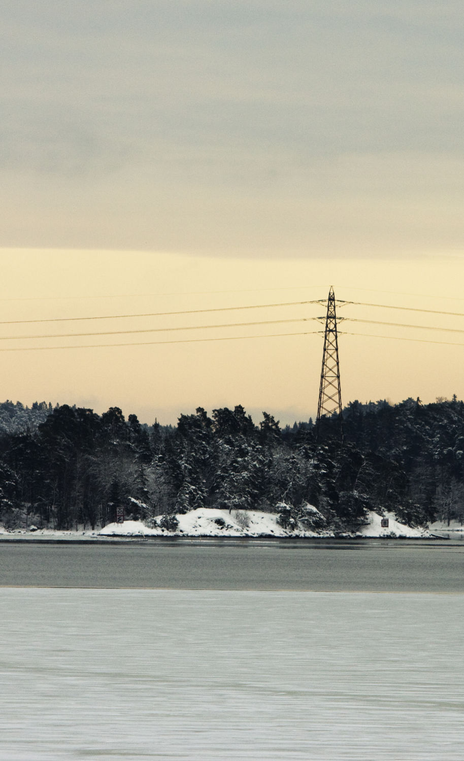 Frozen Dusk